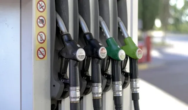 3 Ekim 2026 güncel akaryakıt fiyatları: Eşel mobil bitti, pompada yeni vergi dönemi başladı