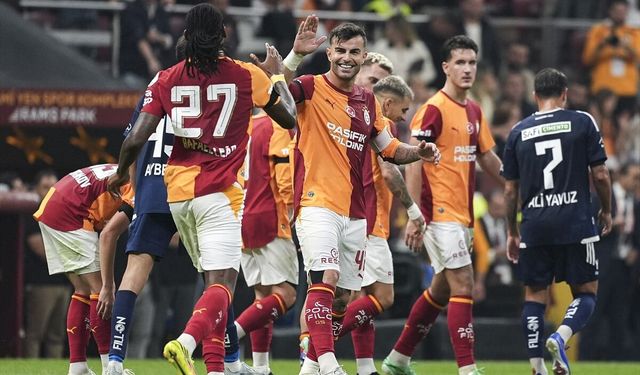 Galatasaray 10 kişiyle Kasımpaşa'yı devirdi: Maç fazlasıyla lider oldu