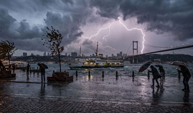 AKOM, İstanbul için gün ve saat verdi: Fırtına saatte 70 km’ye çıkacak