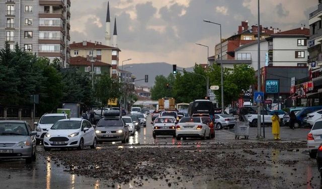 Ankara Üniversitesi 16 Ekim tatil mi? Cuma günü üniversitelerde ders durumu