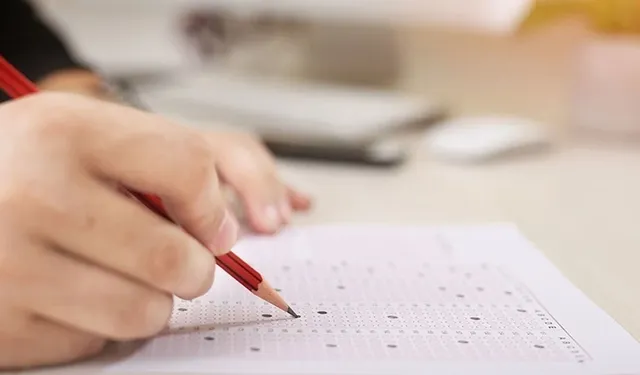 AUZEF vize sınavları ertelendi! 2026 güz dönemi ara sınavları ne zaman, sınav merkezi tercihleri hangi gün bitiyor?