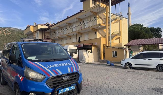 Pansiyonda şüpheli ölüm: Yaşlı çift banyoda bulundu
