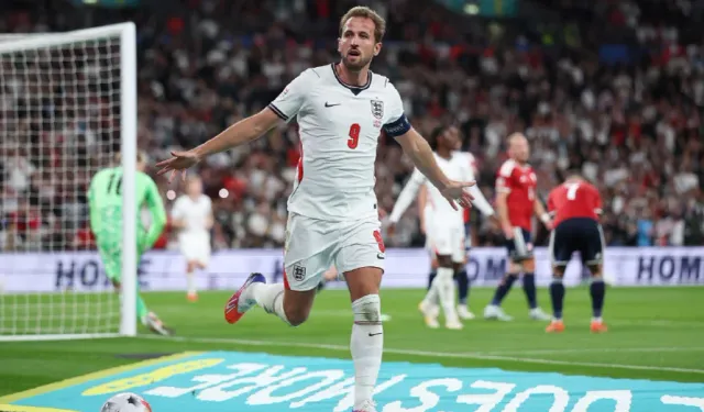 Harry Kane gollerini attı: İngiltere Çekya'yı yıktı