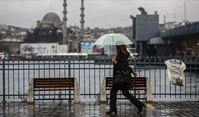 İstanbul'un bazı ilçelerinde yağış etkili oluyor