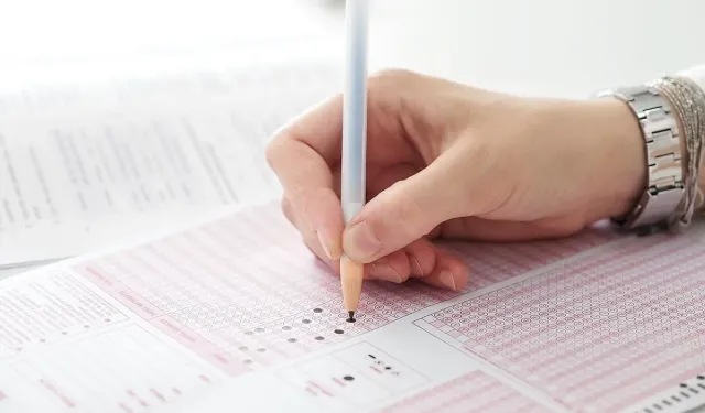 KPSS ortaöğretim 2026 zor muydu, kolay mıydı? Türkçe, Matematik, Tarih ve Coğrafya sınav yorumları