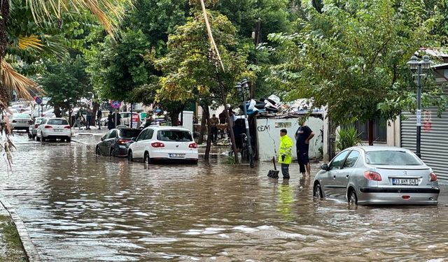 Mersin okul tatili son dakika: 13 Ekim'de hangi ilçelerde ders var, Silifke ve Erdemli tatil mi, açıklama geldi mi?