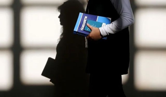 Vakıflar Genel Müdürlüğünün yükseköğrenim burs başvuruları başladı