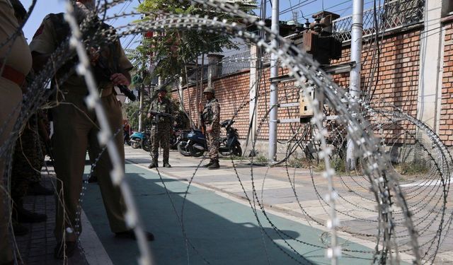 Yine bir İngiliz sinsi oyunu! Keşmir fiilen nasıl işgal edildi? “Kara Gün” (Kashmir Black Day) ne manaya geliyor?