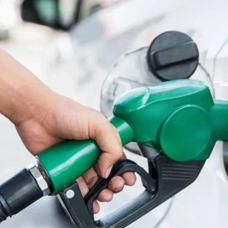 Depoları fulleyin: Motorine gece yarısı zammı geliyor