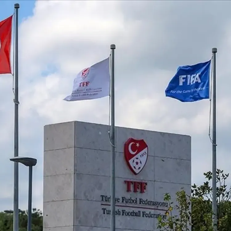 Süper Lig'de saat düzenlemesi: TFF eski düzene geri döndü