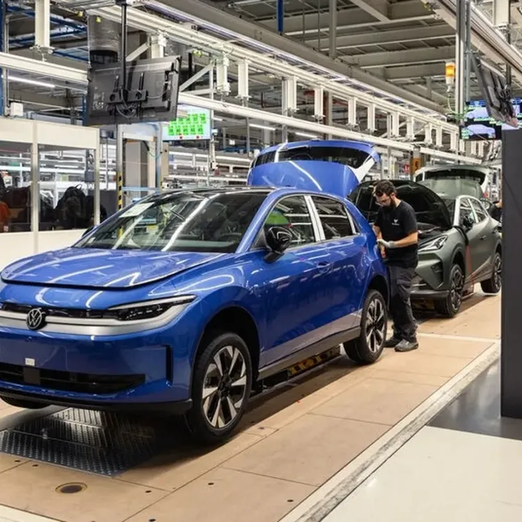 Volkswagen'den 660 bin işçiye şok: 2030'a dek zam yok