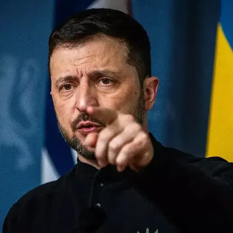 Ukrayna vurdu, Zelensky duyurdu: Rusya'ya ait 5 gemi hedef alındı!