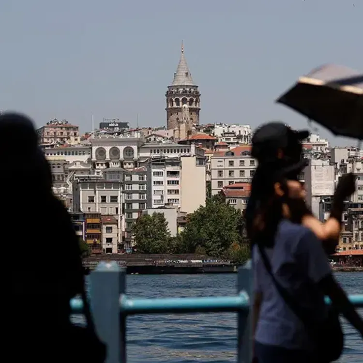 İstanbul'da sıcaklık 10 derece birden düşüyor: Meteoroloji'den sel uyarısı