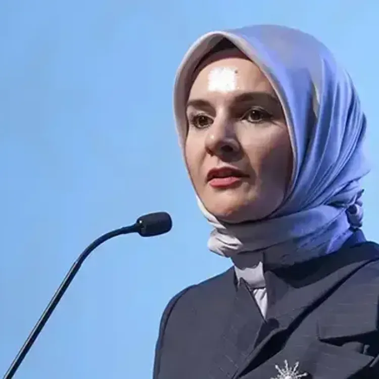Aile ve Sosyal Politikalar Bakanı Göktaş 3 vekile suç duyurusunda bulundu