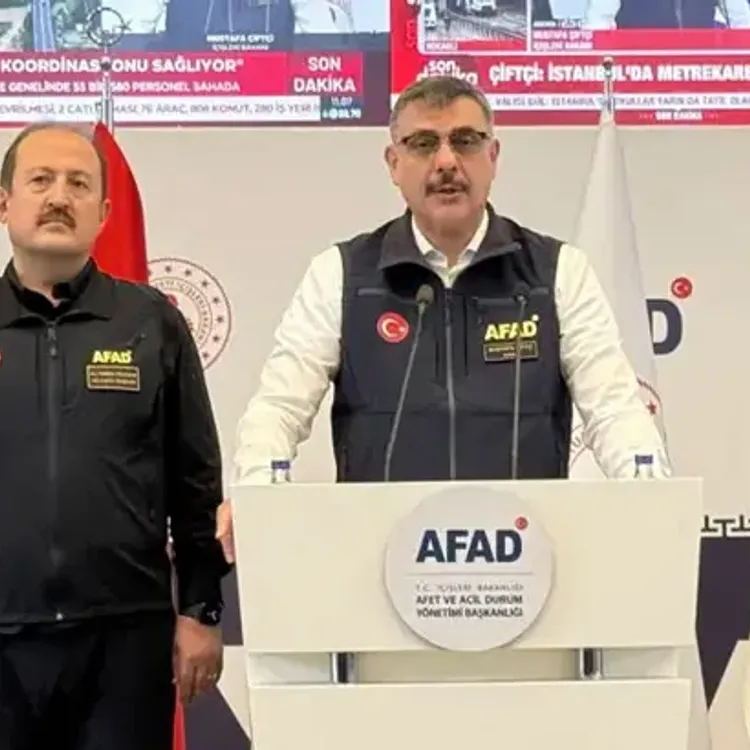 Bakan Çiftçi'den İstanbul'daki sele dair açıklama: "2 bin 727 vatandaşımız sağ salim tahliye edilmiştir"