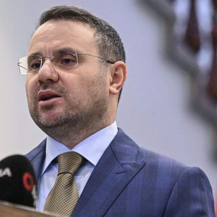 Bakan Gürlek'ten fon soruşturması ve hakemler dosyası açıklaması
