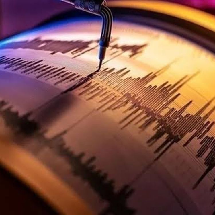 Tibet 7 büyüklüğünde depremle sallandı