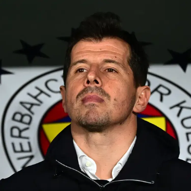 Emre Belözoğlu Fenerbahçe'ye dönecek mi? Teknik direktörlük iddialarına ilk yanıt geldi