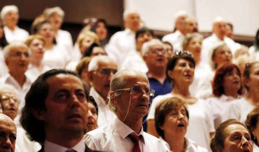 60'lık öğrenciler ders başı yaptı