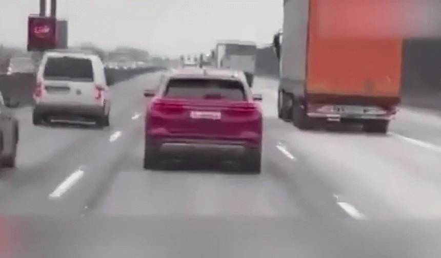 Almanya’da trafiğe çıktı: Togg'dan yeni kareler