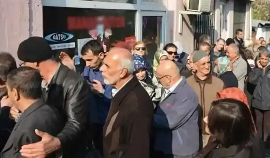 Mart ayı emeklilere bereketli geliyor: 9.000 TL yolda, ödeme onaylandı