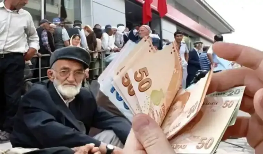 SGK Uzmanı açıkladı, emeklileri seyyanen zam heyecanı sardı! Ceplerin dolacağı tarih...