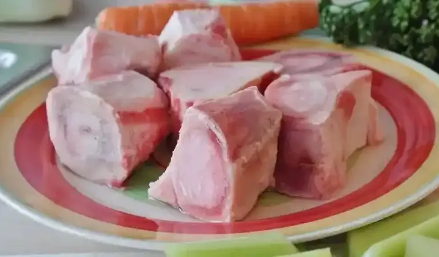 Yaşlılık belirtileri canınızı mı sıkıyor? Dert etmeyin... 1 bardak tüketin, 10 yıl birden gençleşin