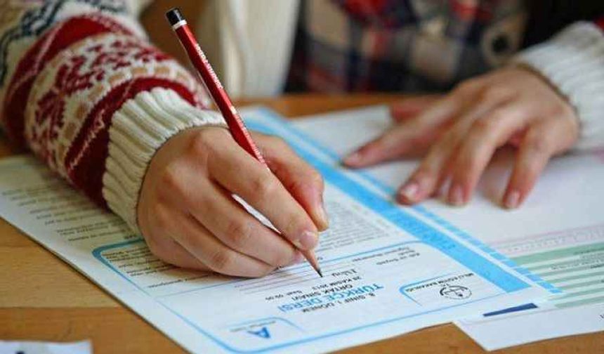 Sınav sisteminde devrim! MEB ve ÖSYM düğmeye bastı