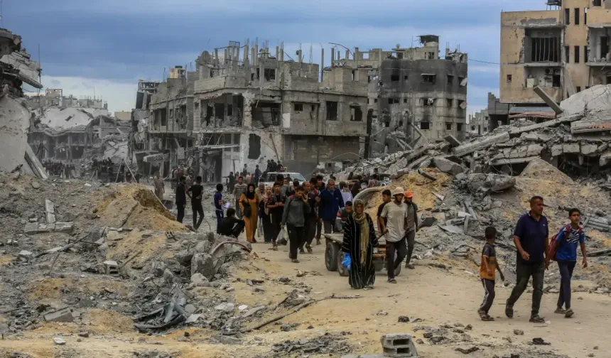 Sanki 10 şiddetinde bir deprem olmuş gibi: İsrail, Han Yunus’ta taş üstünde taş bırakmamış