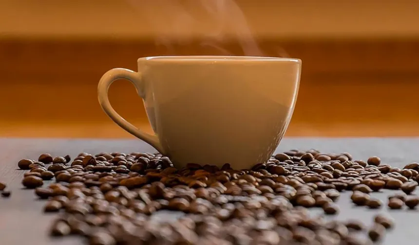 15 gün entübe edildi: Kontrolsüz zayıflama kahvesi tükettikten sonra kalbi durdu!