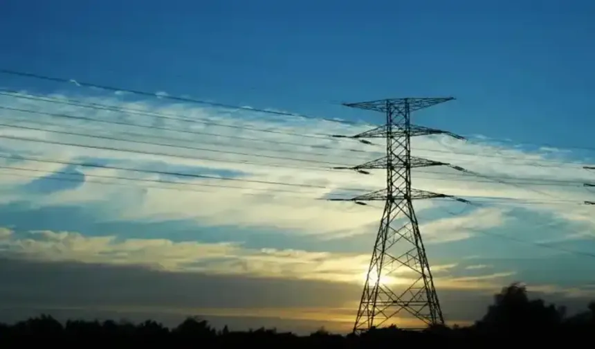 Elektrik piyasasında işlem hacmi yüzde 2 geriledi!