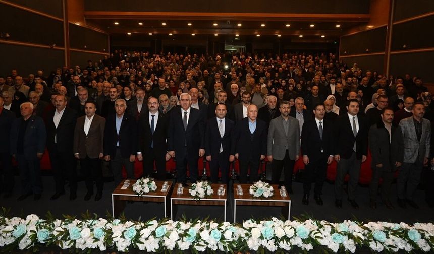 Erzurum'un manevi mimarı Alvarlı Efe Hazretleri anıldı