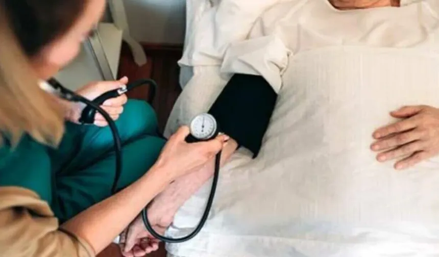 Sessizce ve sinsice ilerleyen bir hastalık! Yüksek tansiyonun sessiz belirtileri neler? Vücutta bu belirtiler varsa dikkate alınmalı!