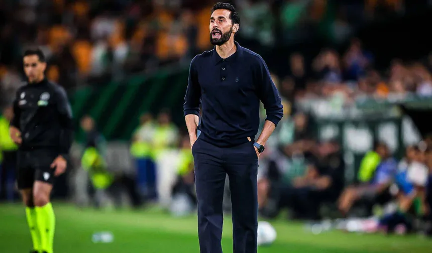 Craven Cottage'da Arbeloa dönemi: Premier Lig'de imzalar atıldı!