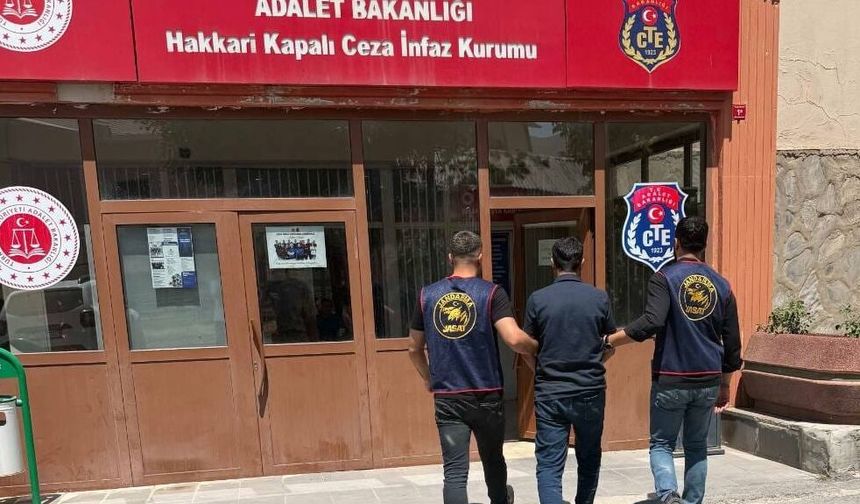 Hakkari'de JASAT nefes kesti: 15 yıl cezası olan firari yakalandı