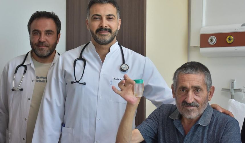 Nefes darlığı şikayetiyle hastaneye  gitti: Akciğerinden sarımsak çıktı