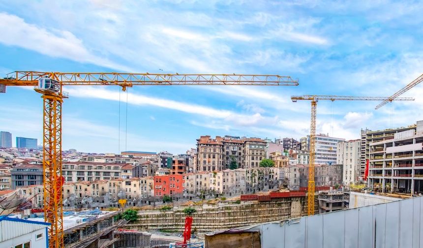 Yarısı bizden 2027 sonuna kadar uzatıldı: Kentsel dönüşümde geçici ev kirası ve eşya depolama birlikte hesaplanmalı