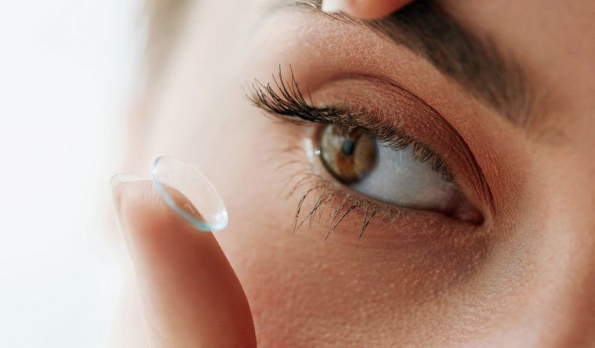 Kontakt Lens Teknolojilerindeki Gelişmeler Kullanıcı Tercihlerini Etkiliyor