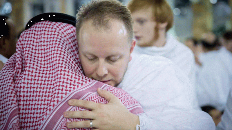 İslam'ı kabul ettikten sonra ilk kez umre yapan Avrupalılar