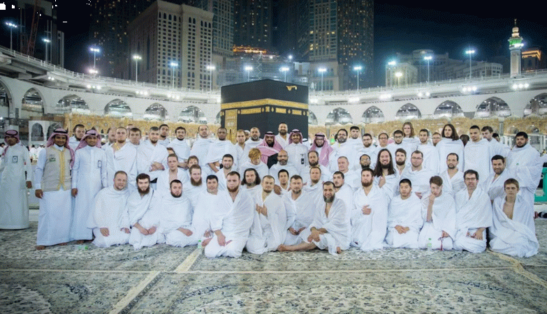 İslam'ı kabul ettikten sonra ilk kez umre yapan Avrupalılar