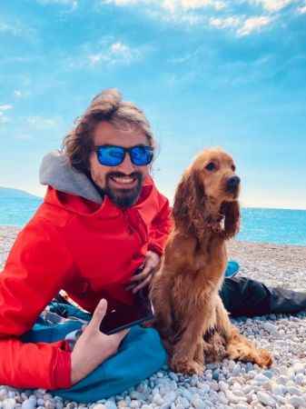 Çorum’un yamaç paraşütü açısından son derece değerli ve önemli bir yer olduğunu anlatan Karınlıoğlu, “Karasal iklimin başladığı yer Bayat ilçemiz. Bayat’tan başlayarak Hatay’a kadar uzanan bir rotamız var. Bu açıdan yamaç paraşütü pilotlarımızın buraya ilgi göstermesini istiyoruz. Osmancık ilçemizde Zeytinderesi, Oğuzlar ve Kösedağı’nda yamaç paraşütü yapılacak çok yer var. Bunun değerlendirilmesini istiyoruz” ifadelerini kullandı.