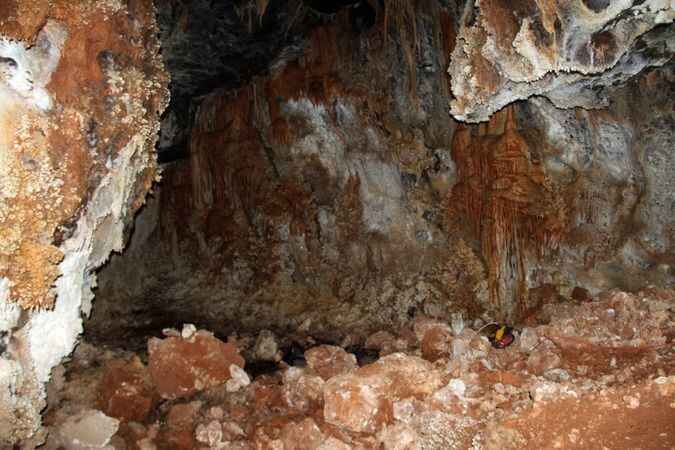 Yozgat'ta inşaat alanında mağara bulundu