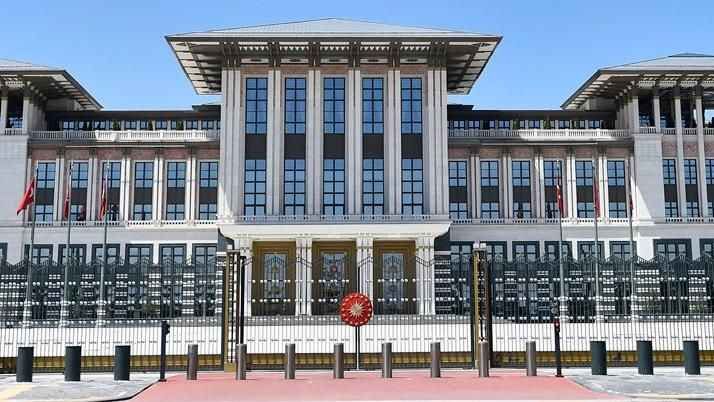 Fon skandalında düğmeye basıldı ama sorular yanıtsız kaldı: Fatura bürokratlara kesildi, peki siyasi ayağa ne olacak? Yanlış düğmeye mi basıldı!