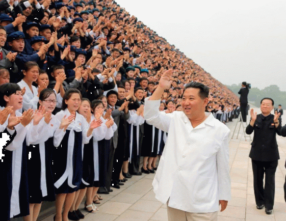 Kim Jong-Un'un o eski halinden eser yok -4
