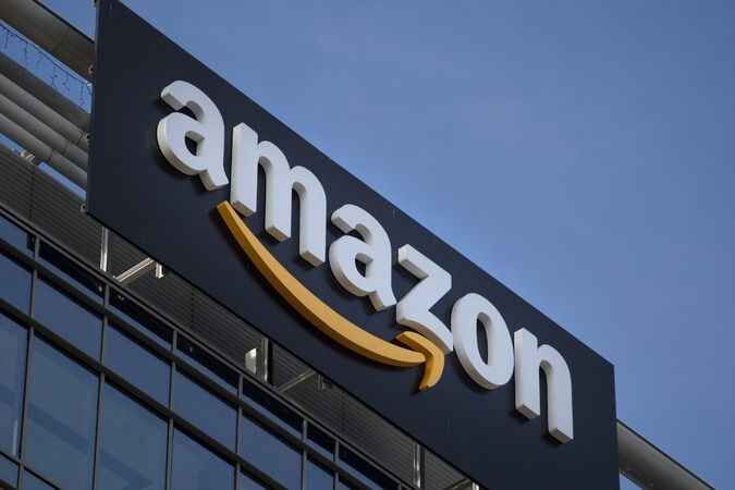 Amazon'dan bir günde dudak uçuklatan rekor!