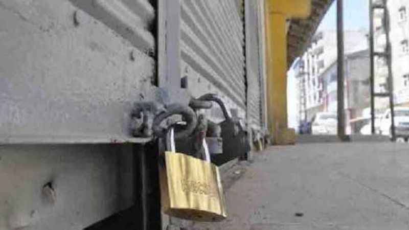 Ekonomik kriz esnafı vurdu! 5 ayda on binlerce esnaf kepenk indirdi...