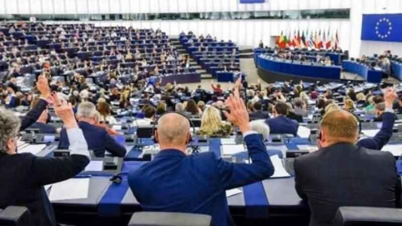 AP'den Türkiye kararı: Akın Gürlek için yaptırım talebi