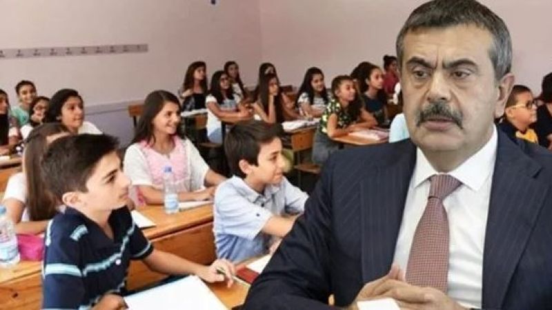 Milli Eğitim Bakanı Yusuf Tekin, yeni müfredat taslağını açıkladı! İşte eğitimde yeni dönem