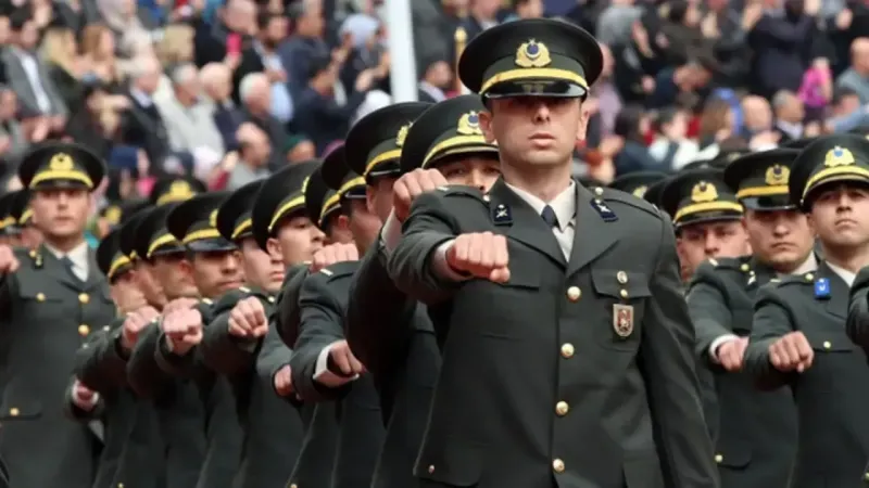 Astsubay olmak için fiziksel şartlar nelerdir?