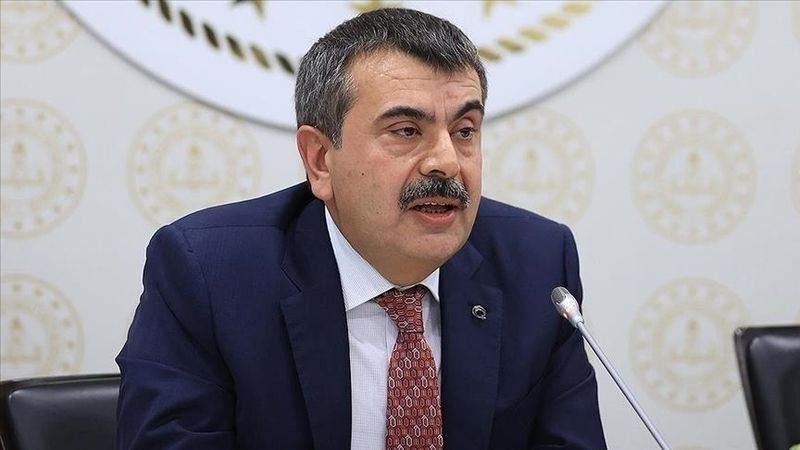 Milli Eğitim Bakanı Yusuf Tekin, yeni müfredata dair eleştirileri yanıtladı